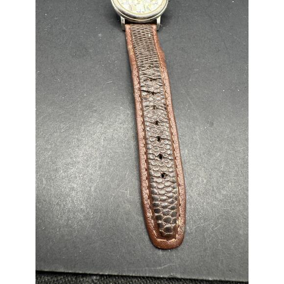 VTG Guess Mother of Pearl Dial Round Silver Tone Case Brown Leather Band Watch main image 8